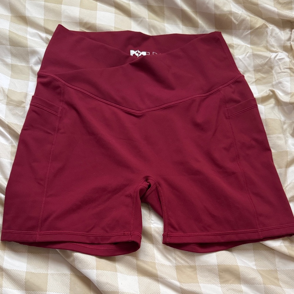 Ruby Criss Cross Midi Short